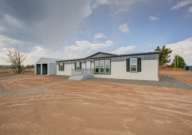 Photo 3 of Manufactured home for sale at 1 Dunkin Rd, Edgewood, NM 87015 | MLS# 1108905 | Listing updated on 2026-08-25