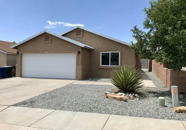 Photo 2 of Sale Pending at 1527 Silent Meadows Pl Sw, Albuquerque, NM 87121 | MLS# 1108923 | Listing updated on 2026-08-15