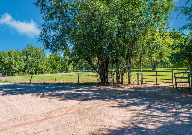 Photo 2 of Land for sale at 2226 Paul Rd Sw, Albuquerque, NM 87105 | MLS# 1108972 | Listing updated on 2026-10-11