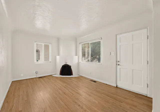 Photo 4 of Single family home for sale at 5417 Granite Ave NE, Albuquerque, NM 87110 | MLS# 1108991 | Listing updated on 2026-08-21