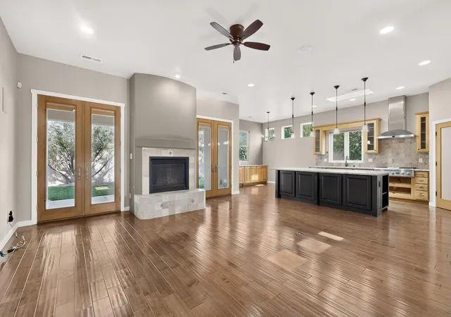 Photo 1 of Single family home for sale at 632 Bosque Verde Ln Nw, Albuquerque, NM 87104 | MLS# 1109013 | Listing updated on 2026-08-28
