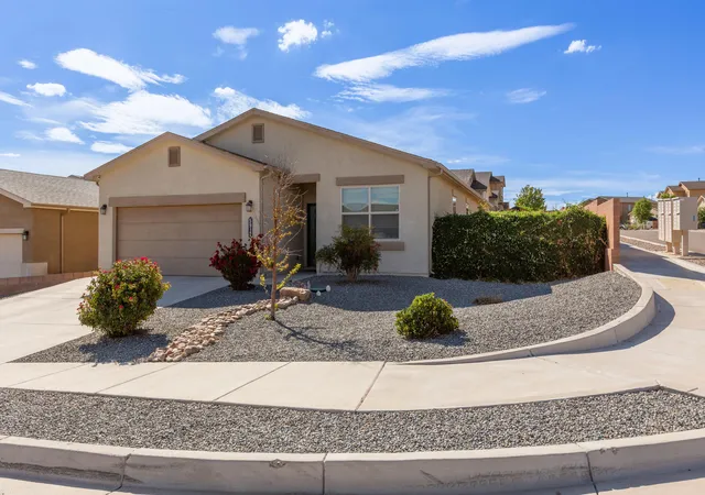 Photo 2 of Sale Pending at 5917 Colfax Pl Ne, Rio Rancho, NM 87144 | MLS# 1109028 | Listing updated on 2026-08-18