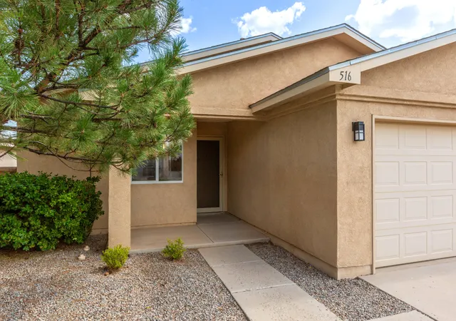 Photo 2 of Sale Pending at 516 Medina Meadows Dr Ne, Rio Rancho, NM 87144 | MLS# 1109031 | Listing updated on 2026-08-20