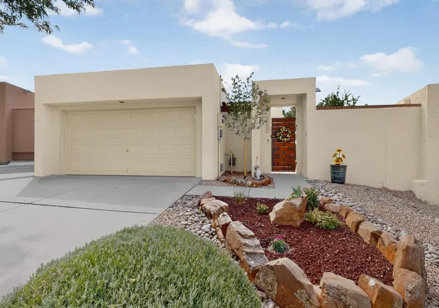 Photo 1 of Sale Pending at 10330 Camino Del Oso Ne, Albuquerque, NM 87111 | MLS# 1109046 | Listing updated on 2026-08-18