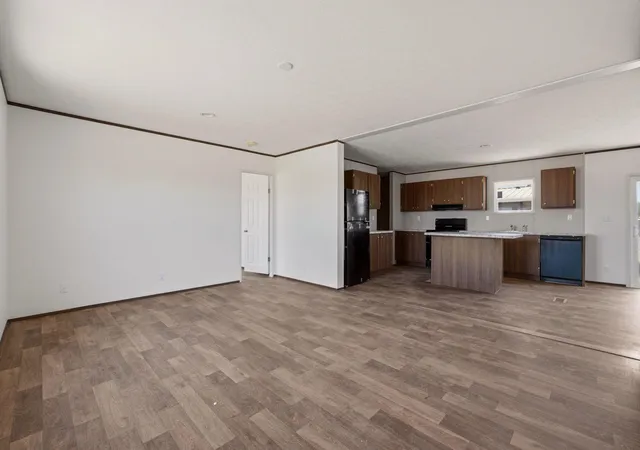 Photo 4 of Manufactured home for sale at 124 Vista Bonita, Rio Communities, NM 87002 | MLS# 1109105 | Listing updated on 2026-08-27