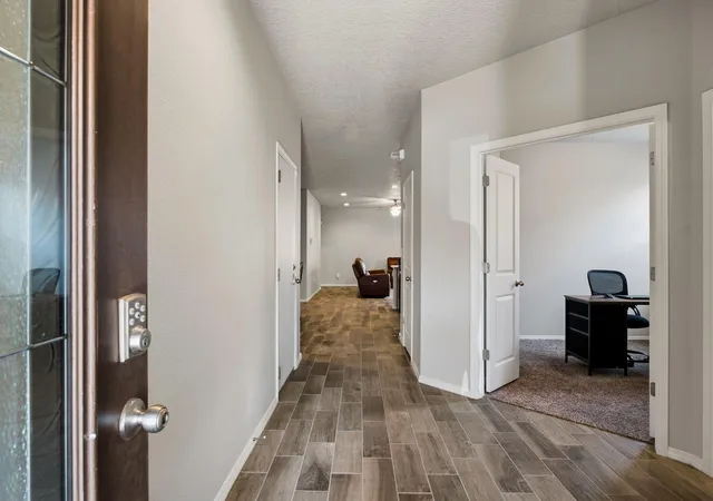 Photo 4 of Sale Pending at 2015 Duke City St SE, Albuquerque, NM 87123 | MLS# 1109107 | Listing updated on 2026-08-27
