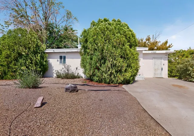 Photo 2 of Single family home for sale at 11525 Mahlon Ave Ne, Albuquerque, NM 87112 | MLS# 1109117 | Listing updated on 2026-08-27