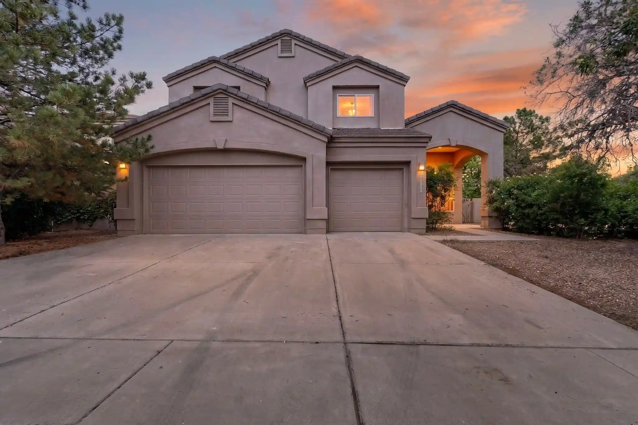 Photo 1 of Single family home for sale at 3827 Tundra Swan Ct Nw, Albuquerque, NM 87120 | MLS# 1109126 | Listing updated on 2026-10-22