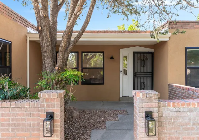 Photo 2 of Sale Pending at 10817 Nelle Ave NE, Albuquerque, NM 87111 | MLS# 1109128 | Listing updated on 2026-08-15