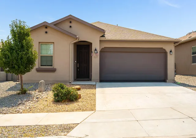 Photo 1 of Single family home for sale at 500 Michael Ave Sw, Los Lunas, NM 87031 | MLS# 1109157 | Listing updated on 2026-08-18