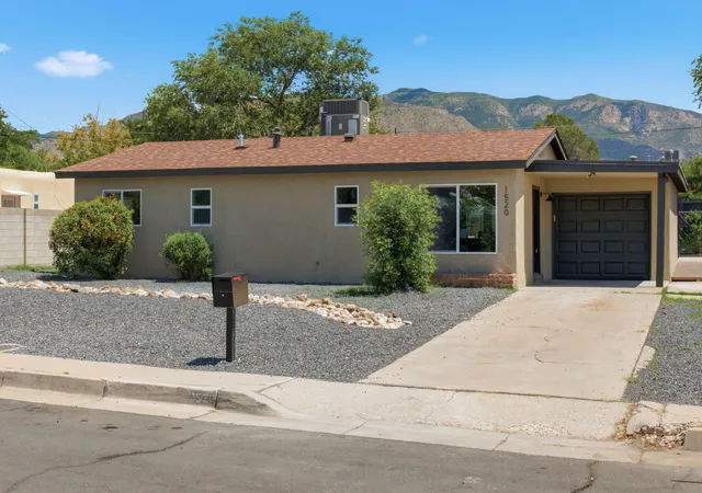 Photo 2 of Sale Pending at 1520 Martha St Ne, Albuquerque, NM 87112 | MLS# 1109210 | Listing updated on 2026-08-24