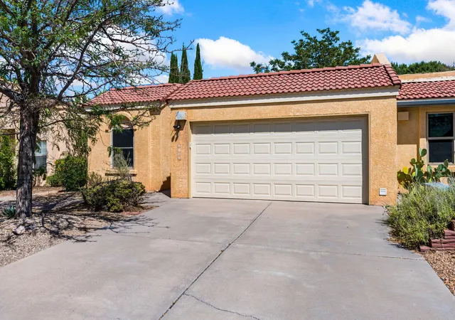 Photo 2 of Sale Pending at 2738 El Tesoro Escondido Nw, Albuquerque, NM 87120 | MLS# 1109227 | Listing updated on 2026-08-19