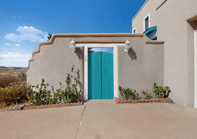 Photo 3 of Single family home for sale at 5345 Vera Cruz Rd Ne, Rio Rancho, NM 87144 | MLS# 1109264 | Listing updated on 2026-08-16