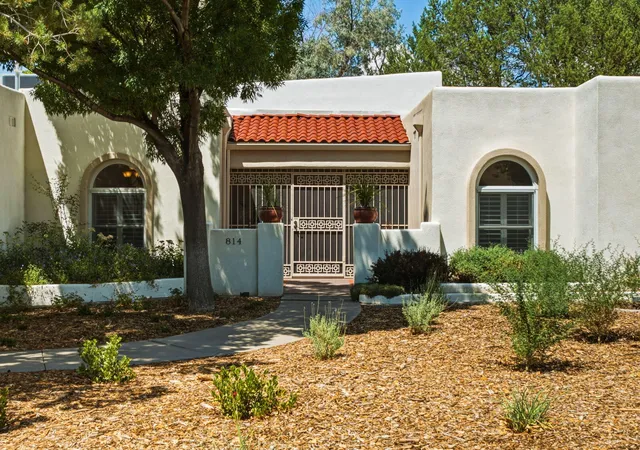 Photo 1 of Sale Pending at 814 Oveja Ct Se, Albuquerque, NM 87123 | MLS# 1109277 | Listing updated on 2026-08-22
