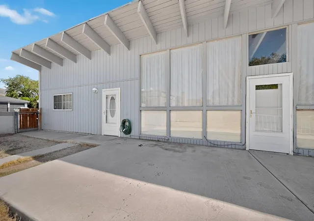 Photo 3 of Single family home for sale at 2433 Paisano St Ne, Albuquerque, NM 87112 | MLS# 1109294 | Listing updated on 2026-08-19