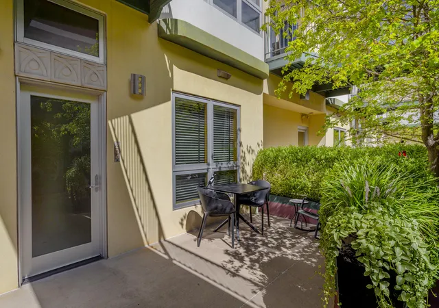Photo 3 of Condo for sale at 110 Richmond Dr SE #204, Albuquerque, NM 87106 | MLS# 1109297 | Listing updated on 2026-08-17