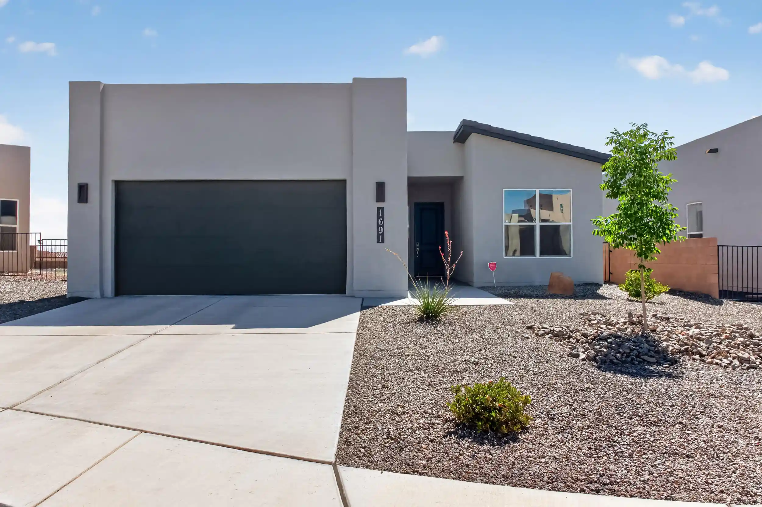Photo 1 of Single family home for sale at 1691 Tesoro Loop Nw, Los Lunas, NM 87031 | MLS# 1109302 | Listing updated on 2026-10-23