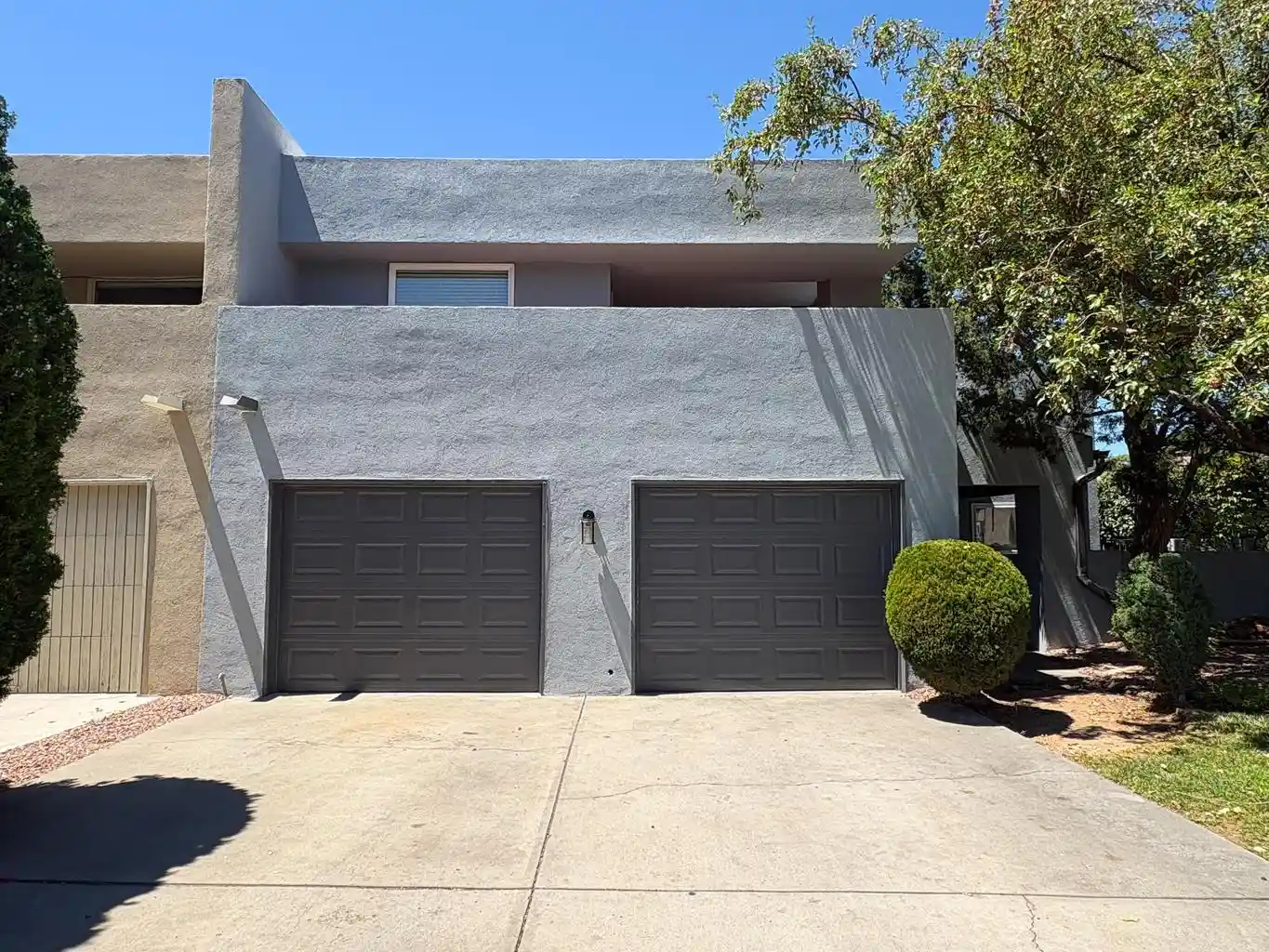 Photo 1 of Townhouse for sale at 9808 Murifield Ct Ne, Albuquerque, NM 87111 | MLS# 1109334 | Listing updated on 2026-10-21