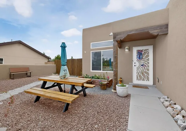 Photo 3 of Sale Pending at 10 Milton Loop, Los Lunas, NM 87031 | MLS# 1109348 | Listing updated on 2026-08-24