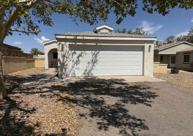 Photo 1 of Single family home for sale at 1610 Perma Dr Ne, Rio Rancho, NM 87144 | MLS# 1109359 | Listing updated on 2026-08-27