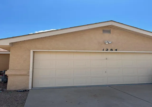 Townhouse for sale at 1284 Pandora Dr SW, Los Lunas, NM 87031 | MLS# 1109454