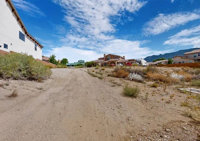 Photo 2 of Sale Pending at 9150 Carmel Ave Ne, Albuquerque, NM 87122 | MLS# 1109461 | Listing updated on 2026-08-24