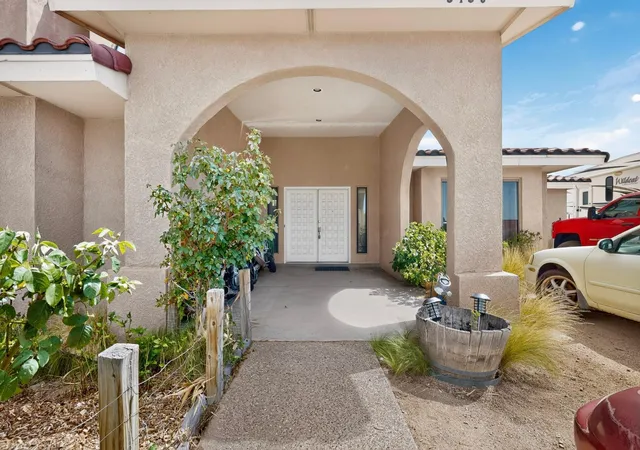 Photo 3 of Sale Pending at 9150 Carmel Ave Ne, Albuquerque, NM 87122 | MLS# 1109461 | Listing updated on 2026-08-24
