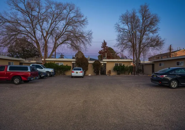 Photo 4 of Multi family home for sale at 1104 Palomas Dr SE, Albuquerque, NM 87108 | MLS# 1109470 | Listing updated on 2026-08-20