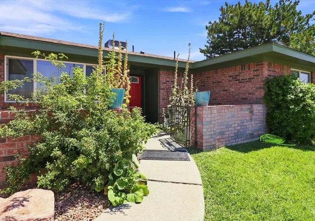 2nd image of 5300 Dee Dr Ne, Albuquerque, NM 87111 | MLS# 1109404