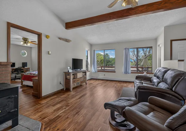 Photo 3 of Sale Pending at 10 Autumn Ct, Edgewood, NM 87015 | MLS# 1109482 | Listing updated on 2026-08-24