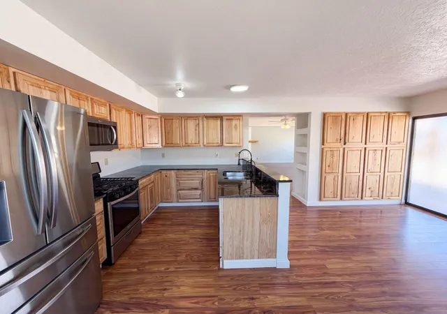Photo 2 of Single family home for sale at 1609 Blue Quail Ct Ne, Rio Rancho, NM 87144 | MLS# 1109490 | Listing updated on 2026-08-21