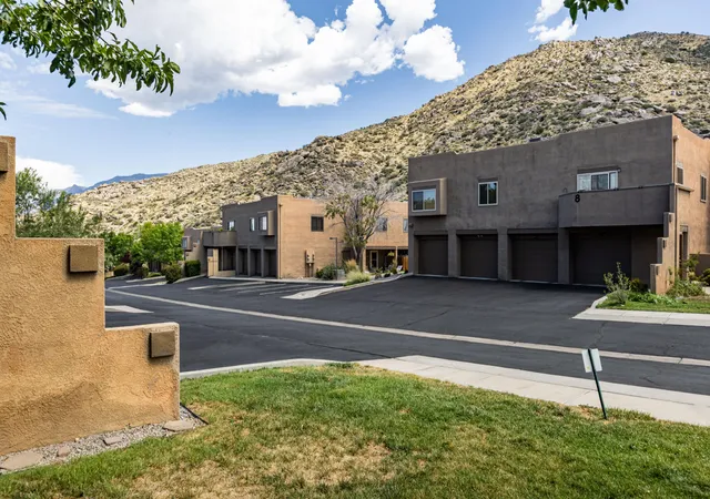 Photo 3 of Sale Pending at 2900 Vista Del Rey Ne #15B, Albuquerque, NM 87112 | MLS# 1109494 | Listing updated on 2026-08-24