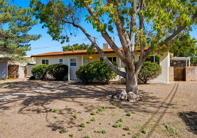 Photo 2 of Single family home for sale at 9329 Shoshone Rd Ne, Albuquerque, NM 87111 | MLS# 1109518 | Listing updated on 2026-09-01