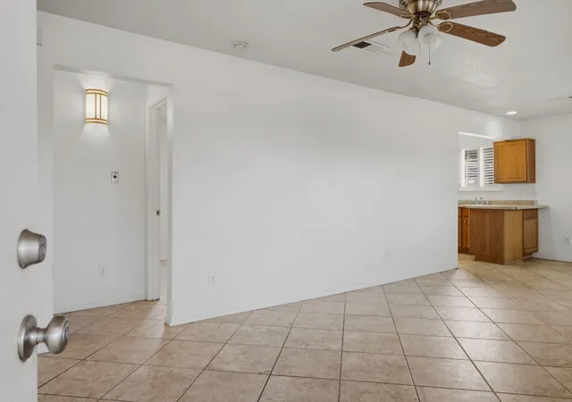 Photo 4 of Single family home for sale at 9329 Shoshone Rd NE, Albuquerque, NM 87111 | MLS# 1109518 | Listing updated on 2026-09-01