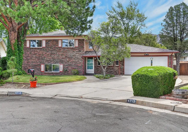 Photo 1 of Sale Pending at 4712 Oahu Dr Ne, Albuquerque, NM 87111 | MLS# 1109534 | Listing updated on 2026-08-25