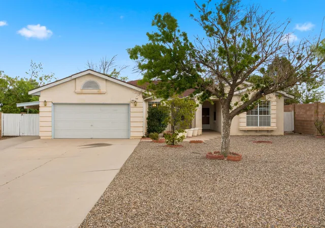Photo 2 of Single family home for sale at 54 Acadia Ct Se, Rio Rancho, NM 87124 | MLS# 1109552 | Listing updated on 2026-08-28