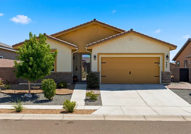 Photo 1 of Single family home for sale at 480 Pecos River Rd Sw, Los Lunas, NM 87031 | MLS# 1109545 | Listing updated on 2026-08-21