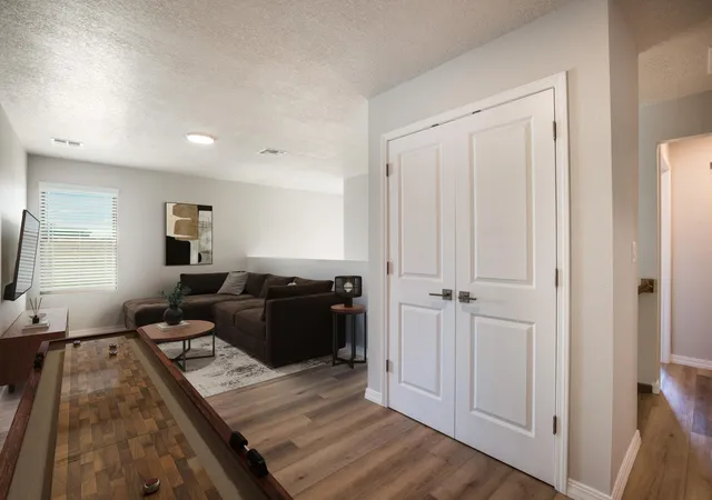 Photo 4 of Single family home for sale at 1517 Valle De Colores St Nw, Los Lunas, NM 87031 | MLS# 1109445 | Listing updated on 2026-08-28