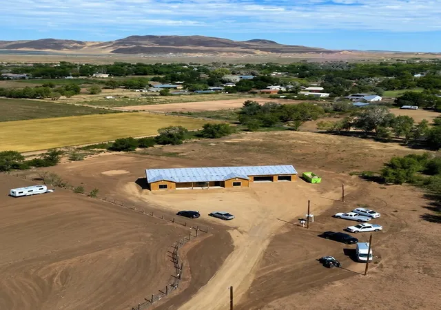 Photo 1 of Single family home for sale at 3 Crane Ct, Los Lunas, NM 87031 | MLS# 1109601 | Listing updated on 2026-08-21