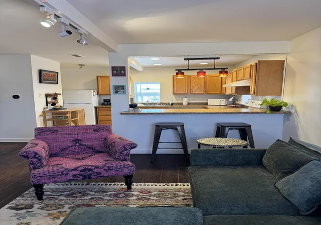 Photo 1 of Sale Pending at 1909 William St Se, Albuquerque, NM 87102 | MLS# 1109619 | Listing updated on 2026-08-26
