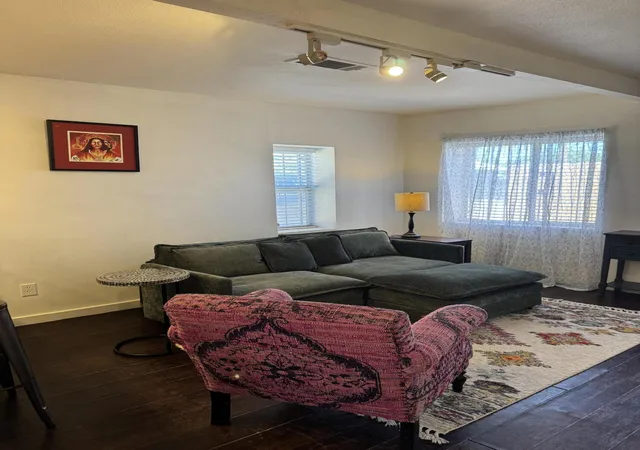 Photo 3 of Sale Pending at 1909 William St Se, Albuquerque, NM 87102 | MLS# 1109619 | Listing updated on 2026-08-26