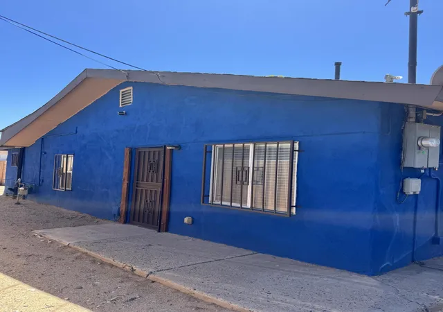 Photo 7 of Sale Pending at 1909 William St Se, Albuquerque, NM 87102 | MLS# 1109619 | Listing updated on 2026-08-26