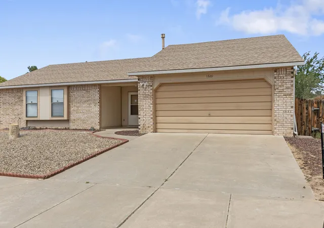Photo 2 of Single family home for sale at 1601 Arnold Palmer Loop, Rio Communities, NM 87002 | MLS# 1109650 | Listing updated on 2026-08-24