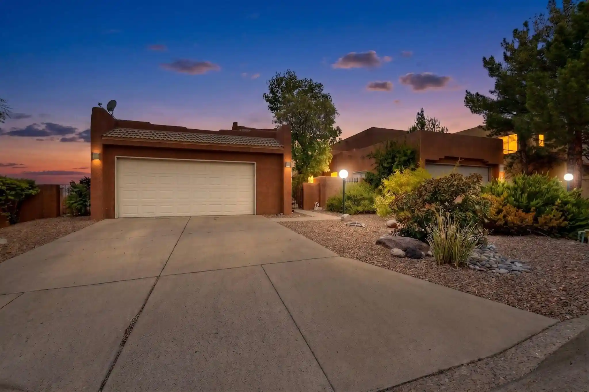 Photo 1 of Single family home for sale at 2159 Black Willow Dr Ne, Albuquerque, NM 87122 | MLS# 1109651 | Listing updated on 2026-10-21