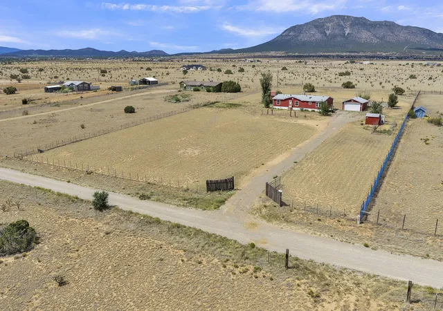 Photo 29 of Manufactured home for sale at 13 Northland Ct, Edgewood, NM 87015 | MLS# 1109678 | Listing updated on 2026-08-29
