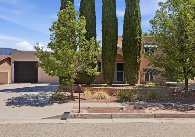 Photo 2 of Sale Pending at 5504 Cancelar Dr Ne, Albuquerque, NM 87111 | MLS# 1109679 | Listing updated on 2026-09-01
