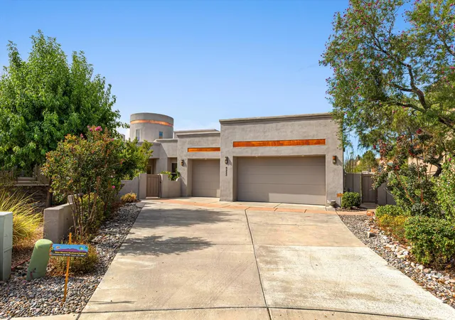 Photo 2 of Single family home for sale at 8223 Desert Lily Ln Ne, Albuquerque, NM 87122 | MLS# 1109718 | Listing updated on 2026-08-28