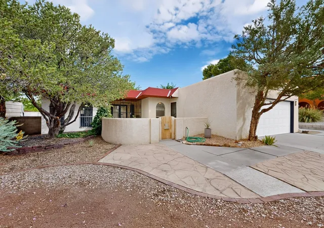 Photo 3 of Single family home for sale at 9919 Academy Knolls Dr Dr Ne, Albuquerque, NM 87111 | MLS# 1109731 | Listing updated on 2026-08-26