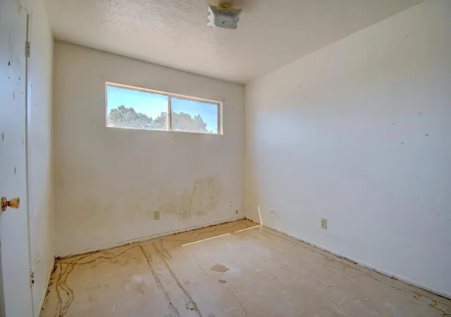 Photo 2 of Sale Pending at 4704 Norma Dr Ne, Albuquerque, NM 87109 | MLS# 1109771 | Listing updated on 2026-08-27
