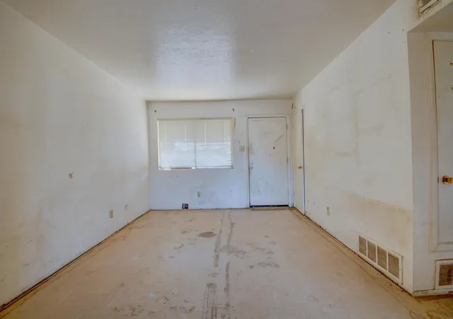 Photo 3 of Sale Pending at 4704 Norma Dr Ne, Albuquerque, NM 87109 | MLS# 1109771 | Listing updated on 2026-08-27